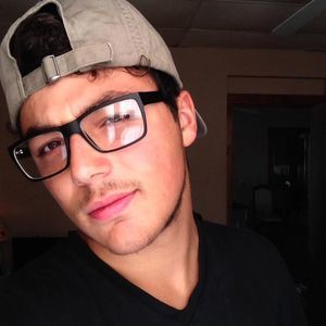 Meet your Posher, Leo